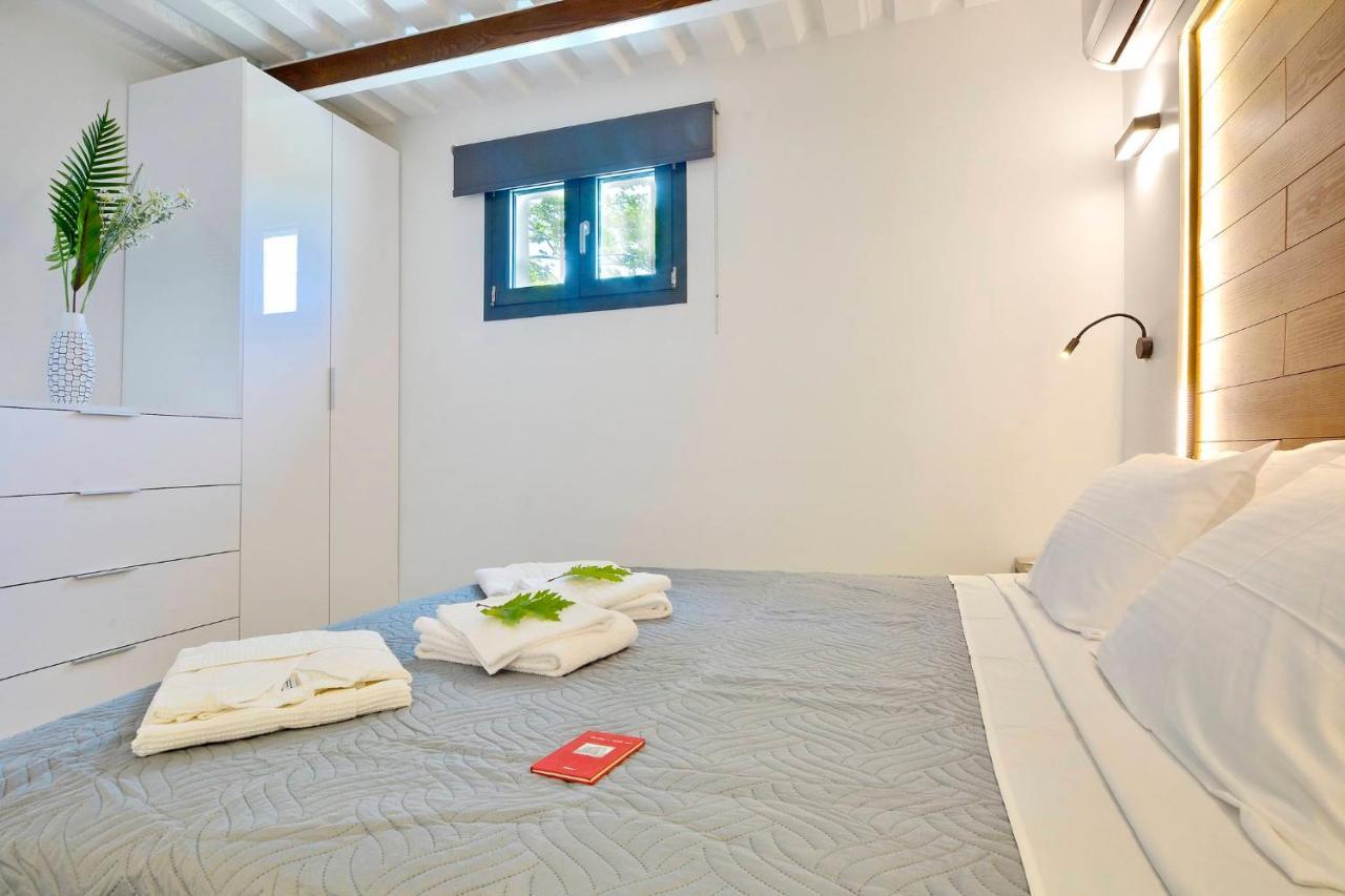 Villa Flamingo - 4 Bedrooms - Private Pool - Next To Renowned Issos Beach & Lake Korission Línia Exteriör bild